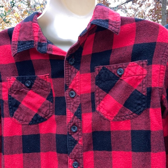 CHEROKEE Kids Red and Black Plaid Long Sleeve Fleece Shirt Kids UNISEX Medium - Picture 3 of 10